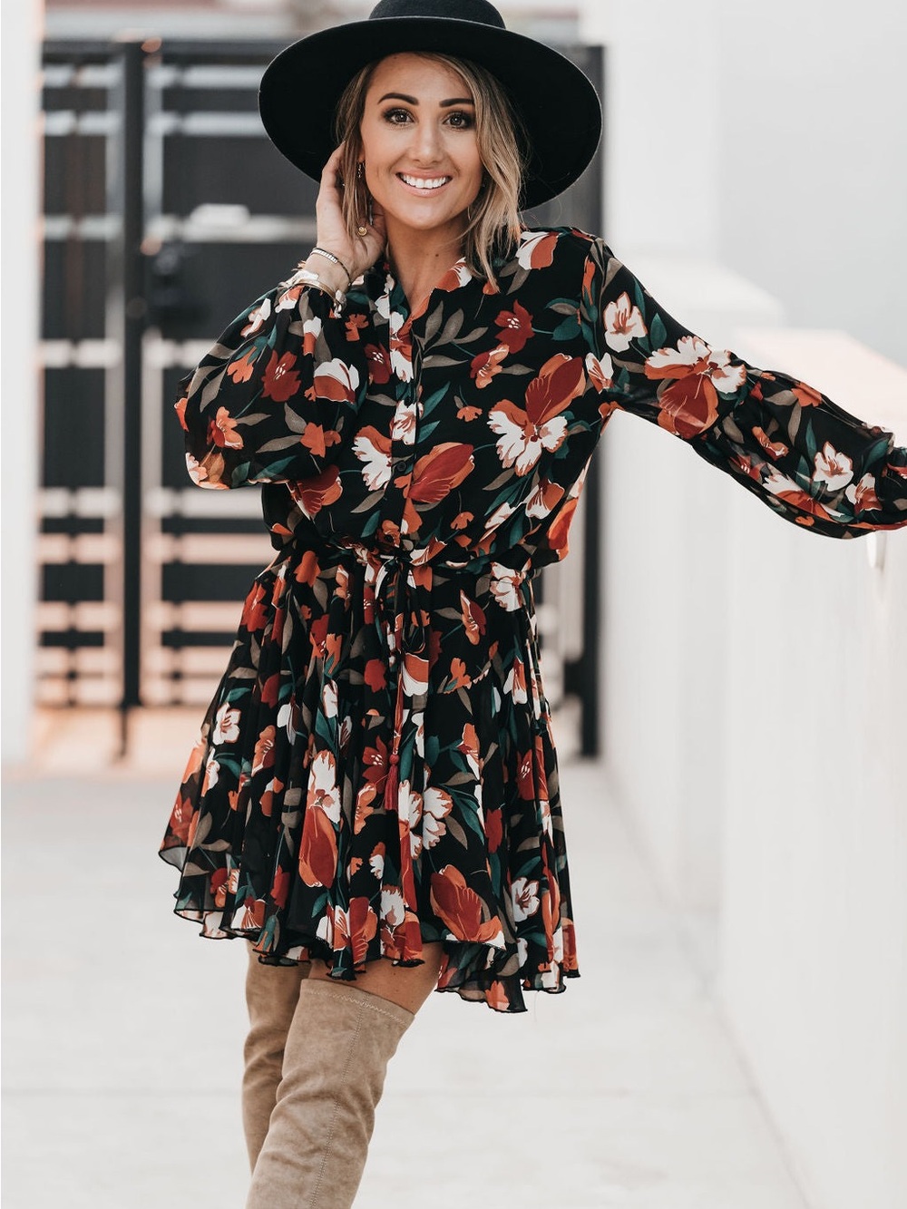 Aakaa Black Floral Long-Sleeve Tie-Waist Mini Dress